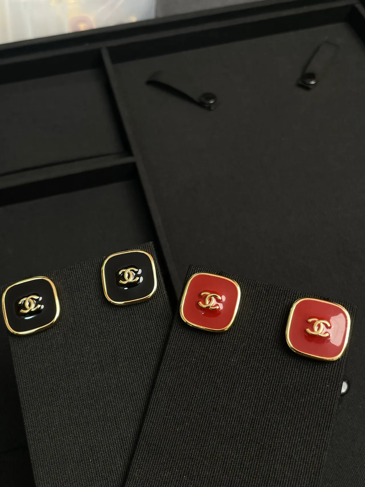 Chanel Square CC Black Red Enamel Studs Gold-Tone Metal Frame Earrings 9