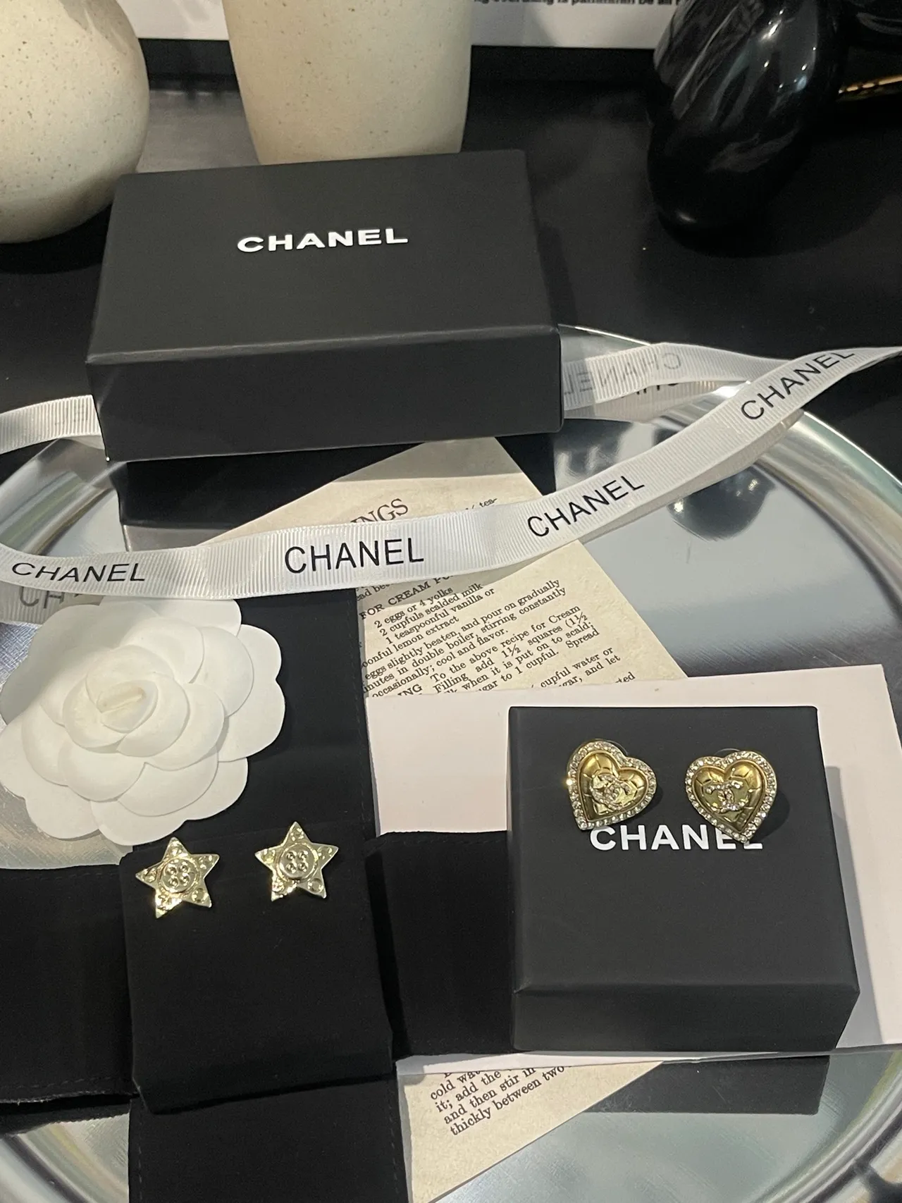 Chanel Star-Shaped Button Stud Earrings 7