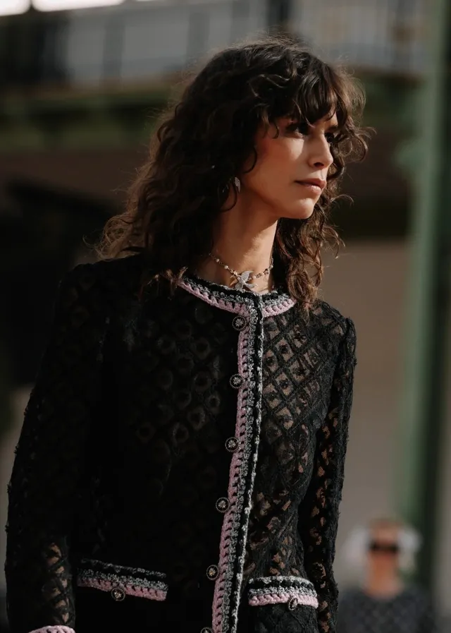 Chanel Swallow Pavé Crystal and Pearl Necklace 7