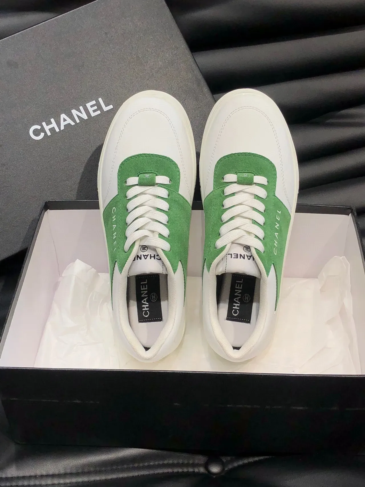 Chanel White Green Low-Top Two-Tone Sneakers 4