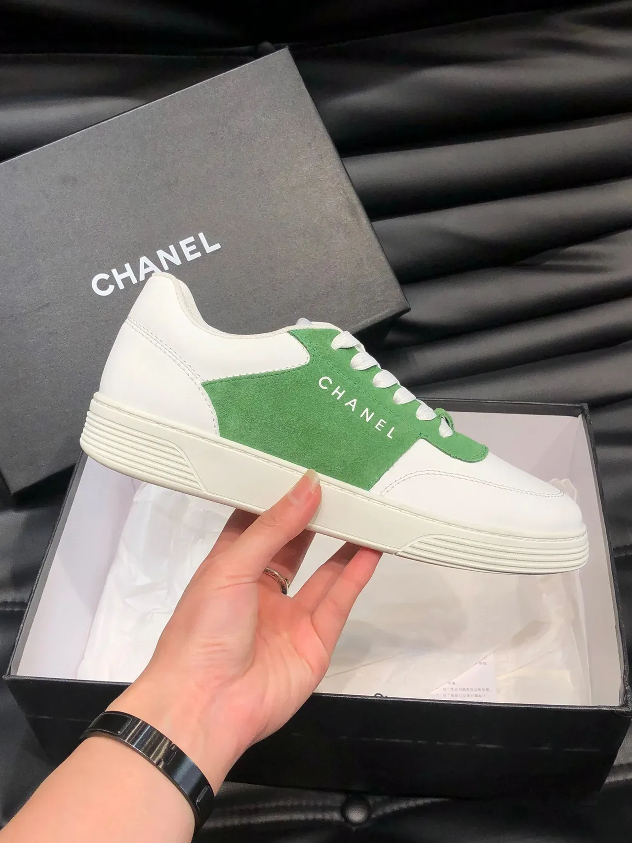 Chanel White Green Low-Top Two-Tone Sneakers 5