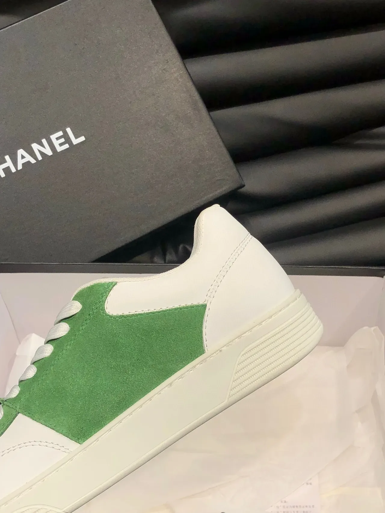 Chanel White Green Low-Top Two-Tone Sneakers 8