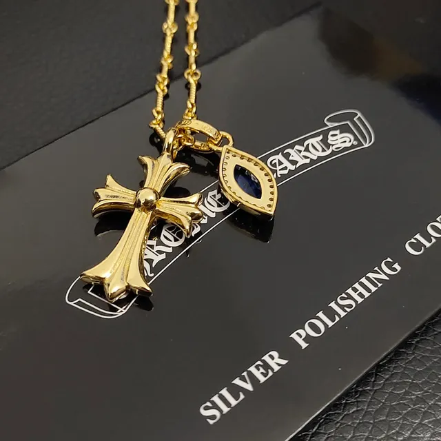 Chrome Hearts Croix et Collier Goutte de Larme 2