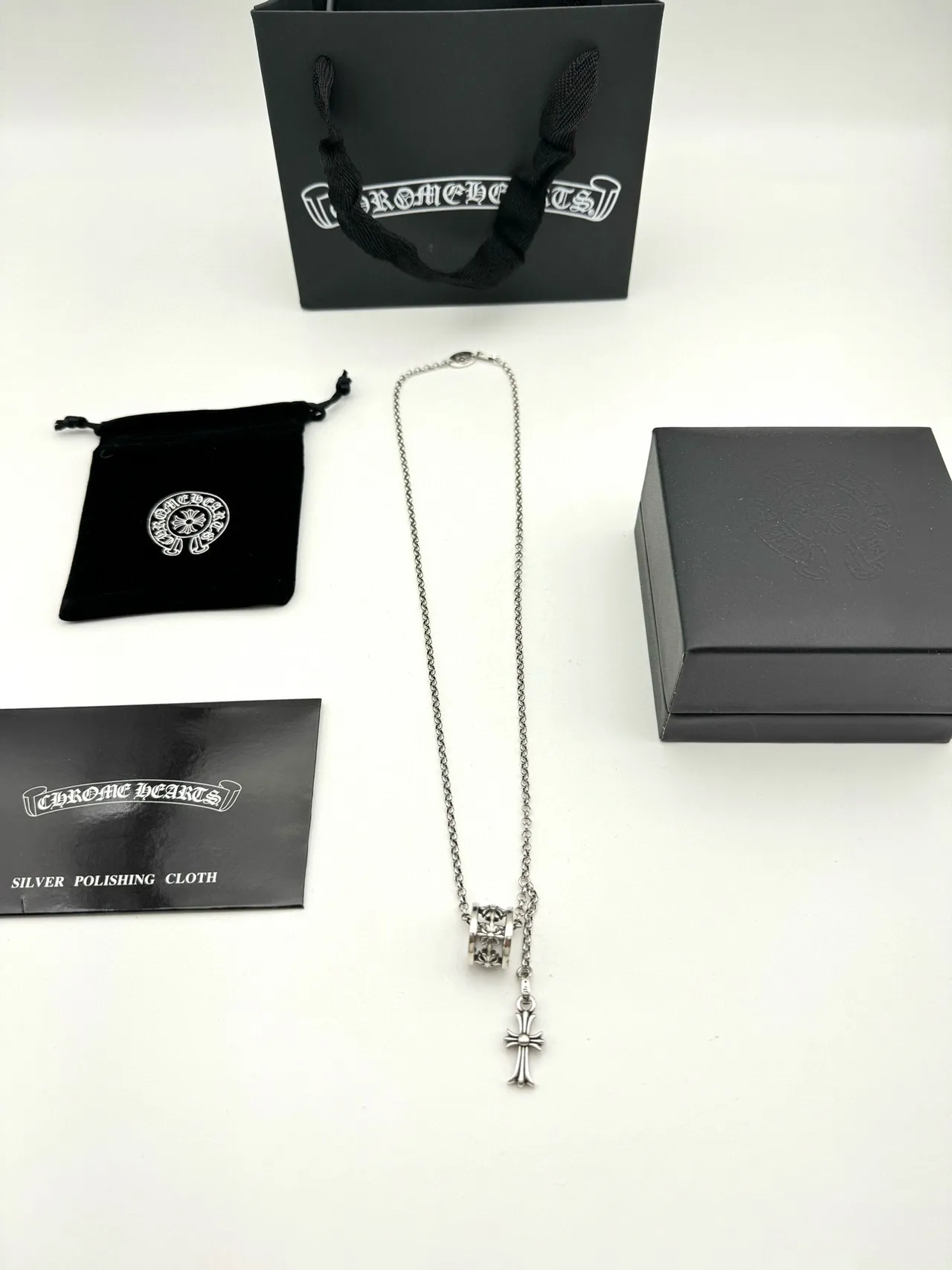 Chrome Hearts Croix & Filigrane de Baril Collier en Argent 9