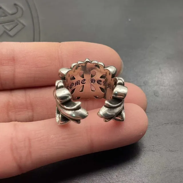 Chrome Hearts Bague Croix Fleur Argentée Motif Floral Métal Haute Brillance 4