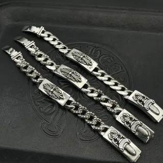 Chrome Hearts ক্রস প্লেক রূপালী কার্ব-লিঙ্ক ব্রেসলেট