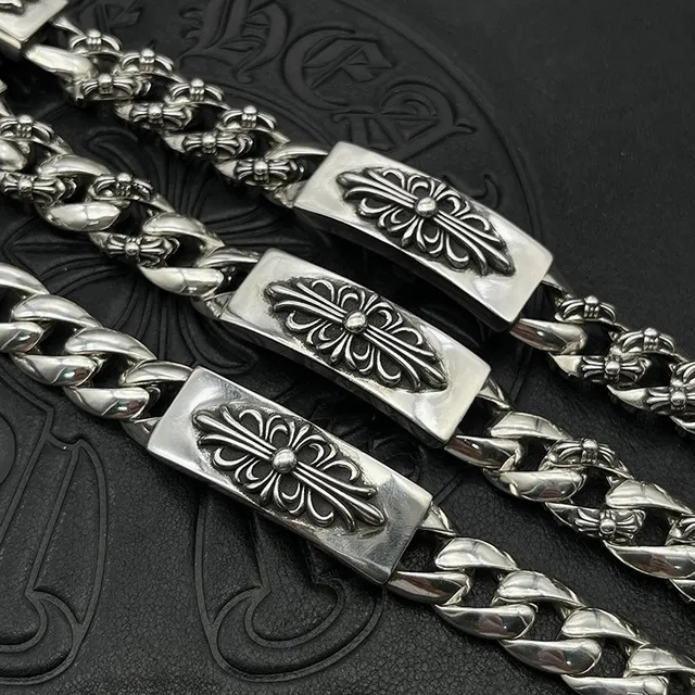 Chrome Hearts Cross Plaque Bracelet Silver Curb-Link Bracelets 3