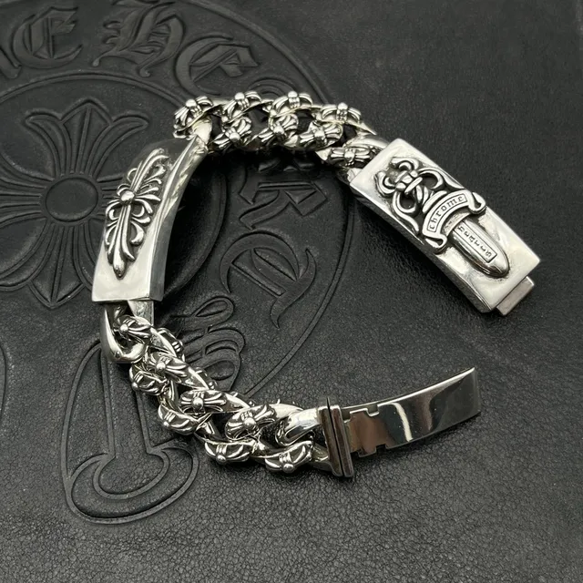 Chrome Hearts Cross Plaque Bracelet Silver Curb-Link Bracelets 8