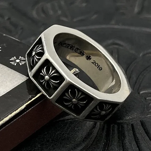 Chrome Hearts Anel Banda Quatro Quadrados Prata Preto com Inlays de Esmalte 5