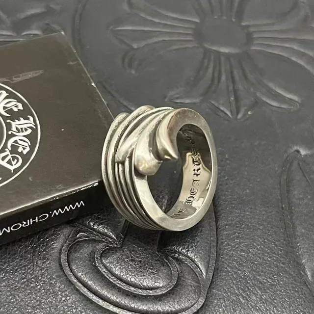 Chrome Hearts Silver Black Sculpted Multi-Band Organic Leaf-Inspired Ring 6