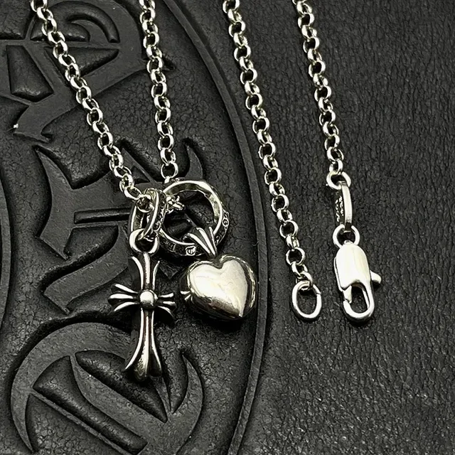 Chrome Hearts 银色多吊坠哥特项链 6