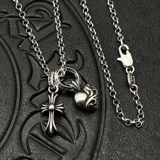 Chrome Hearts 银色多吊坠哥特项链 8