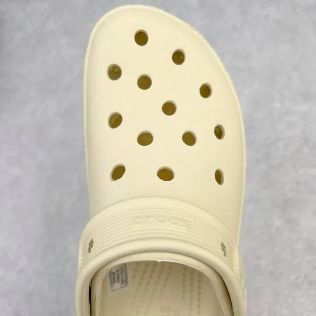 Crocs Echo Clog Beige Platform Foam Clog 7