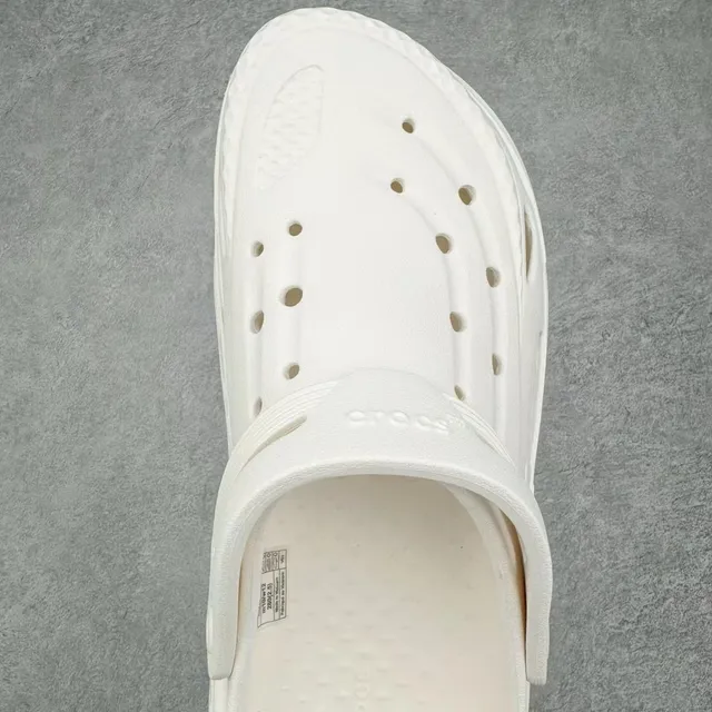 Crocs Echo Clog كلوج أبيض من الرغوة المصبوكة 4