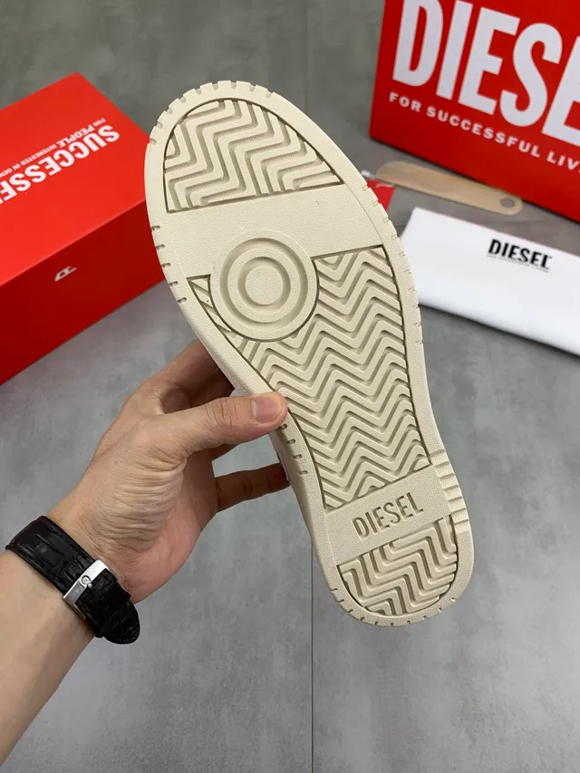 Diesel White Beige Low-Top Perforated Toe Lifestyle Sneakers 2