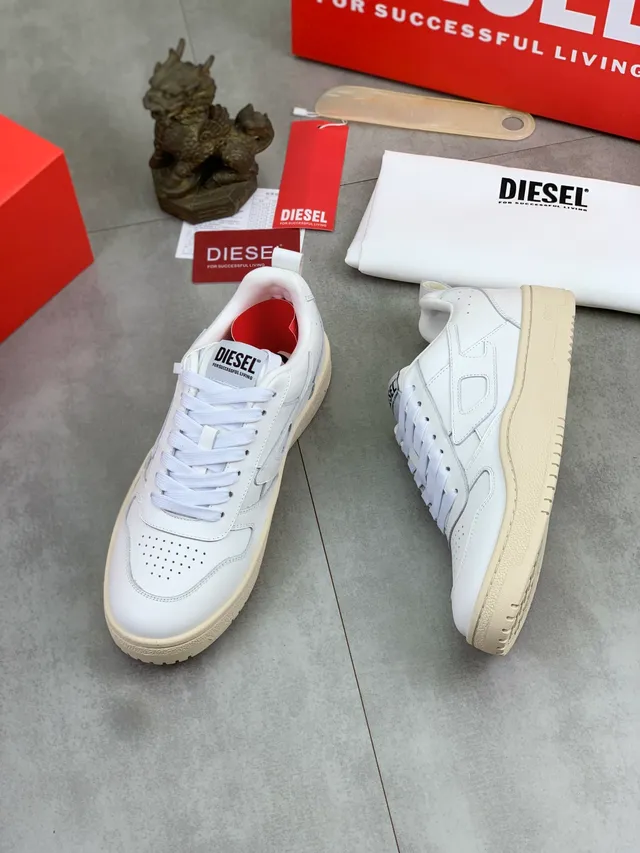 Diesel White Beige Low-Top Perforated Toe Lifestyle Sneakers 5