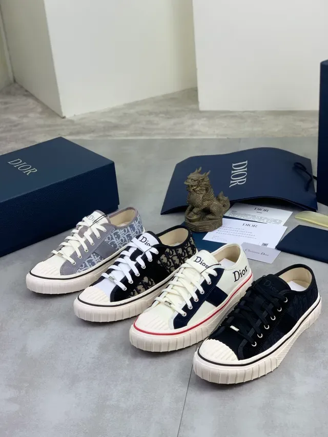 Dior B23 Oblique Jacquard Black and White Lifestyle Sneakers 2