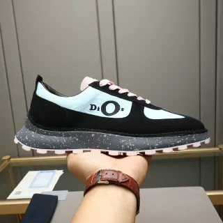 Dior B27 أحذية رياضية سميكة سوداء وأزرق فاتح منقط