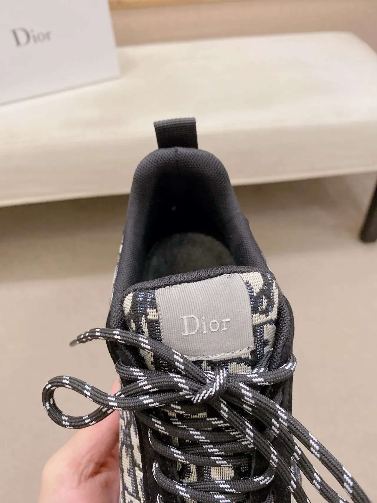 Dior Noir Beige Monogrammé Supérieur Maille Midsole Sculptée Blanche Sneakers Lifestyle 4