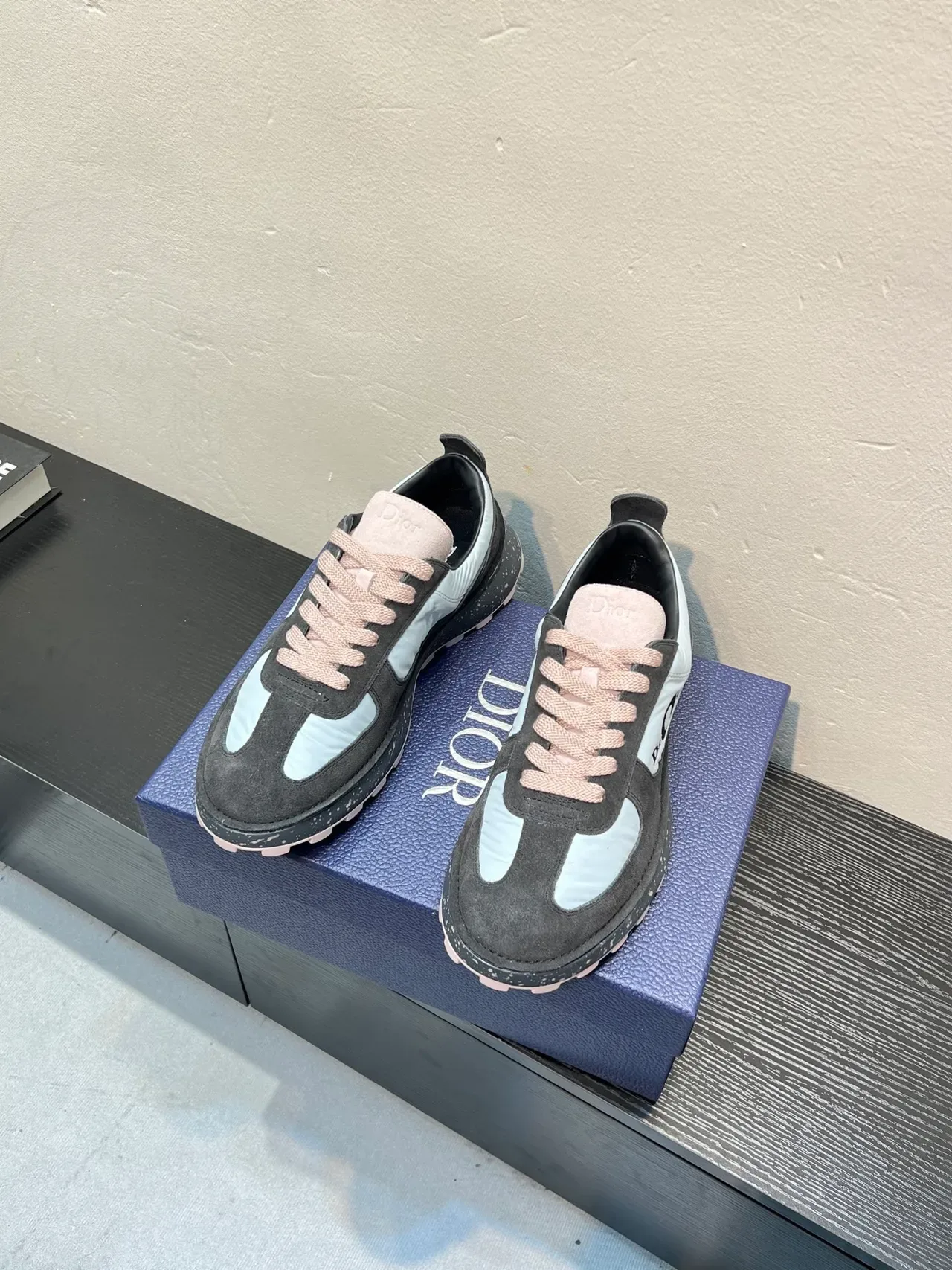 Dior Black Blue Mixed-Material Upper Speckled Midsole Lifestyle Sneakers 2