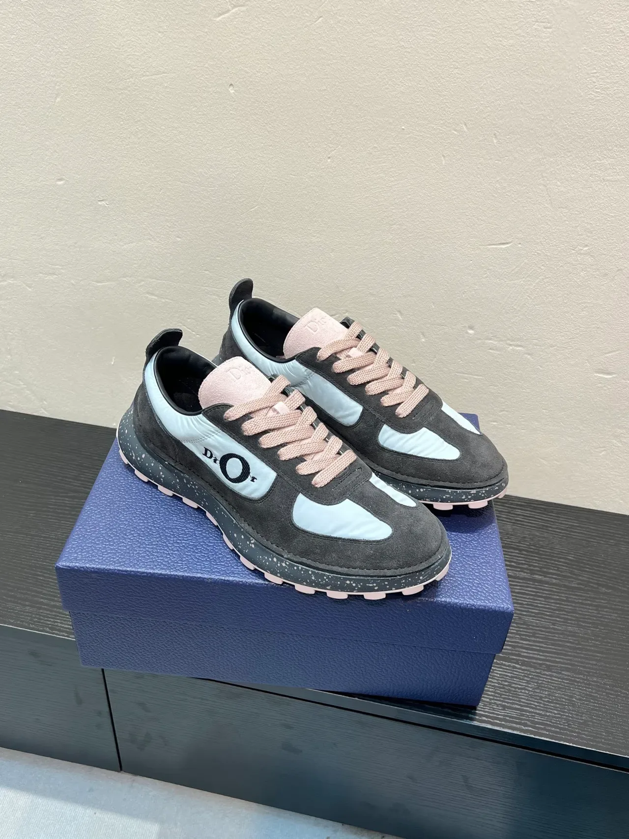 Dior Black Blue Mixed-Material Upper Speckled Midsole Lifestyle Sneakers 5
