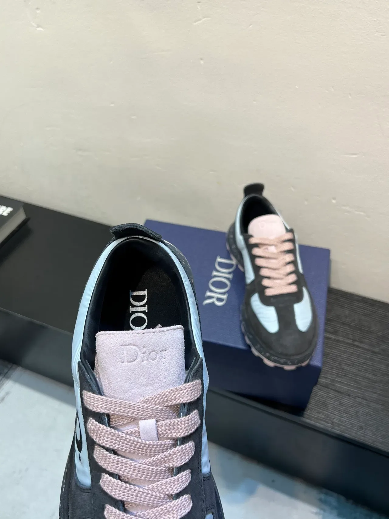 Dior Black Blue Mixed-Material Upper Speckled Midsole Lifestyle Sneakers 7