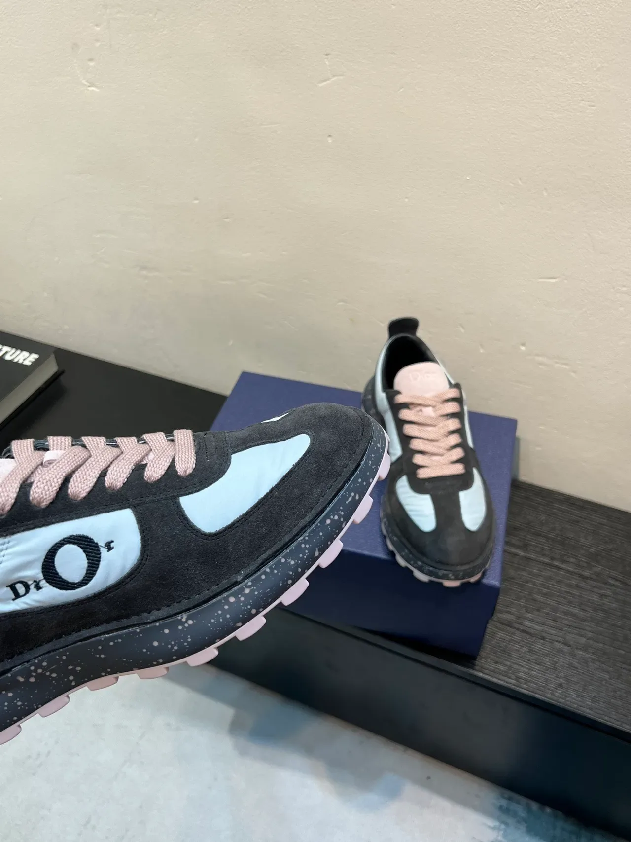 Dior Black Blue Mixed-Material Upper Speckled Midsole Lifestyle Sneakers 8