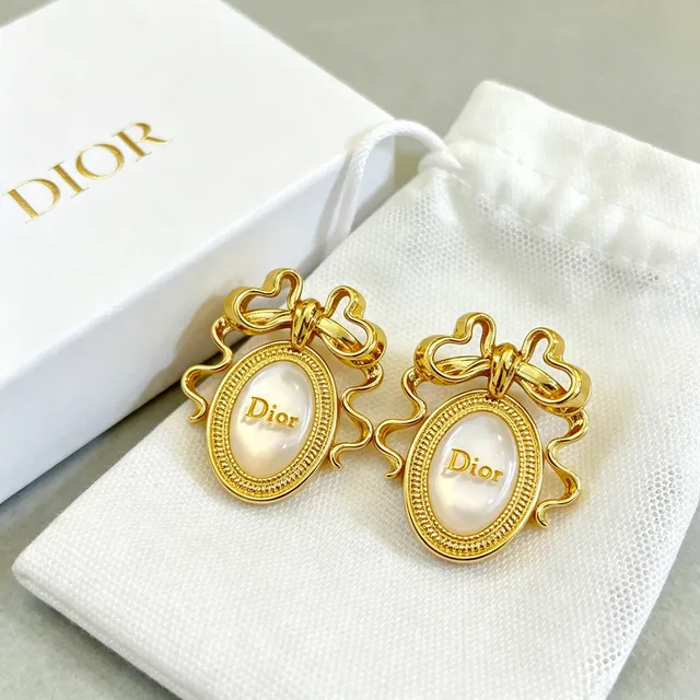 Dior Gold-Tone Bow Motif Oval Cabochon Earrings 9