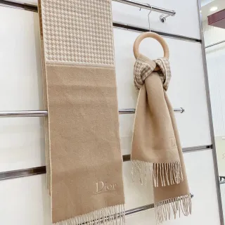 Dior হাউন্ডস্টুথ এবং সলিড বিজ ক্যাশমিয়ার স্কার্ফ