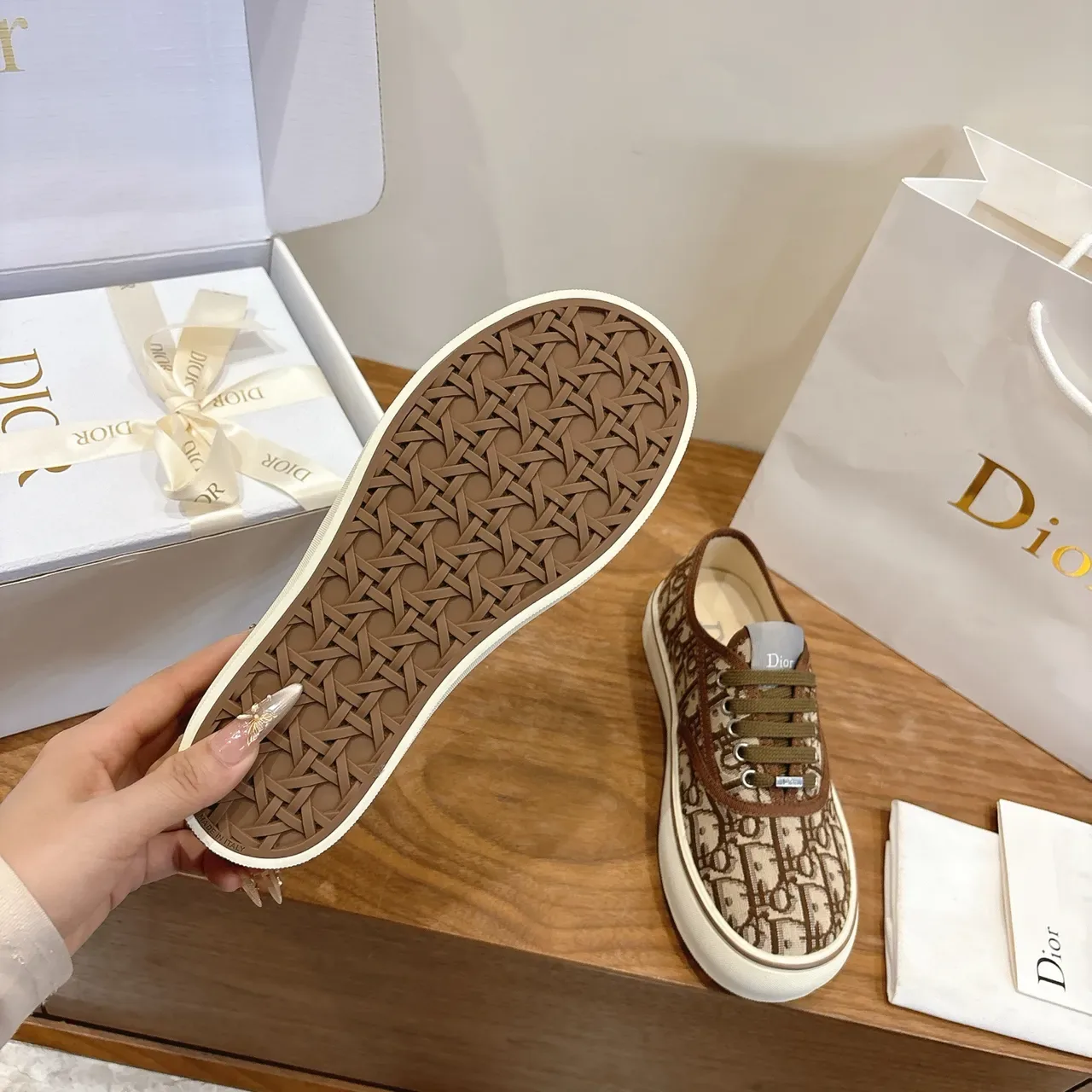 Dior Oblique Canvas Sneakers Beige Brown Monogram Low-Top Lace-Up Lifestyle Sneakers 2