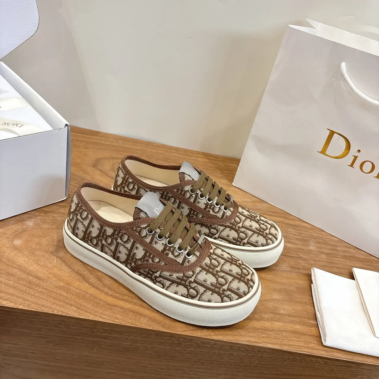 Dior Oblique Canvas Sneakers Beige Brown Monogram Low-Top Lace-Up Lifestyle Sneakers 4