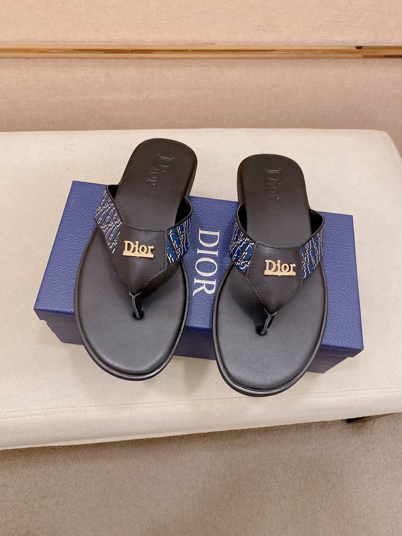 Dior Oblique Monogram Thong Slippers 4