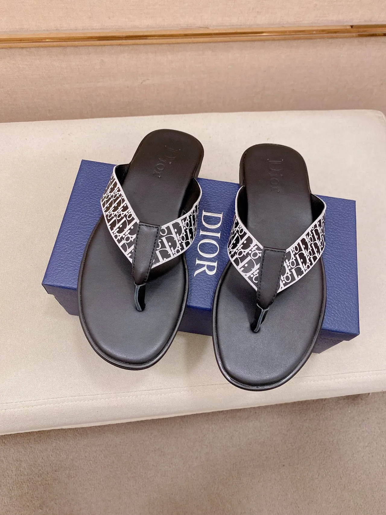 Dior Oblique Monogram Thong Slippers 5