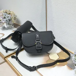 Dior Saddle Black Structured Silhouette Textured Leather Saddle Bag