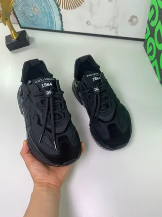 Dolce & Gabbana Noir monochrome oversized semelle sculptée sneakers chunky 6