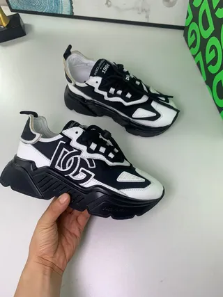 Dolce & Gabbana Black White Sole Monogrammed Side Panel Chunky Sneakers 6
