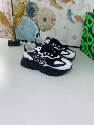 Dolce & Gabbana Black White Sole Monogrammed Side Panel Chunky Sneakers 8