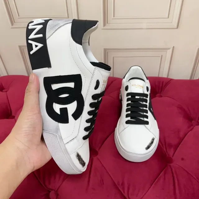 Dolce & Gabbana DG Logo স্নিকার সাদা কালো চামড়া উপরি ওভারসাইজ লাইফস্টাইল স্নিকার 4