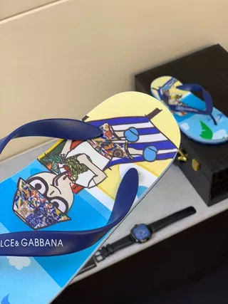 Dolce & Gabbana Sandales Flip-Flop Thématiques Plage Imprimées 7