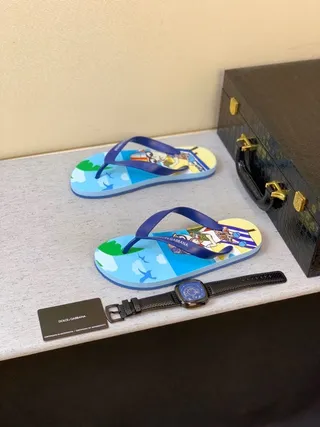 Dolce & Gabbana Sandales Flip-Flop Thématiques Plage Imprimées 8