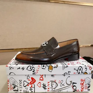 Dolce & Gabbana ब्राउन बेज पेटेंट लेदर टू-टोन लोफर
