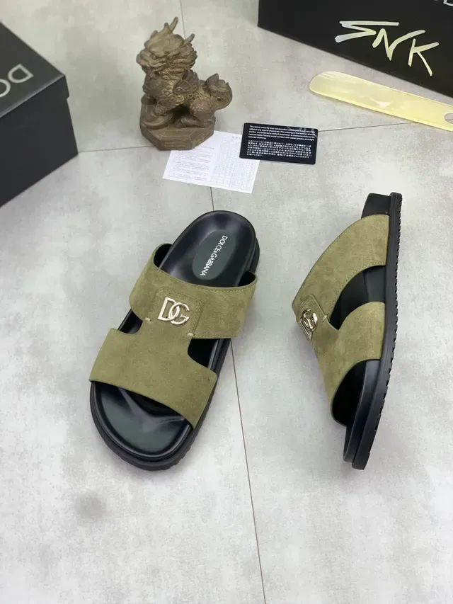 Dolce & Gabbana Vert Olive Daim DG Logo Slides 5