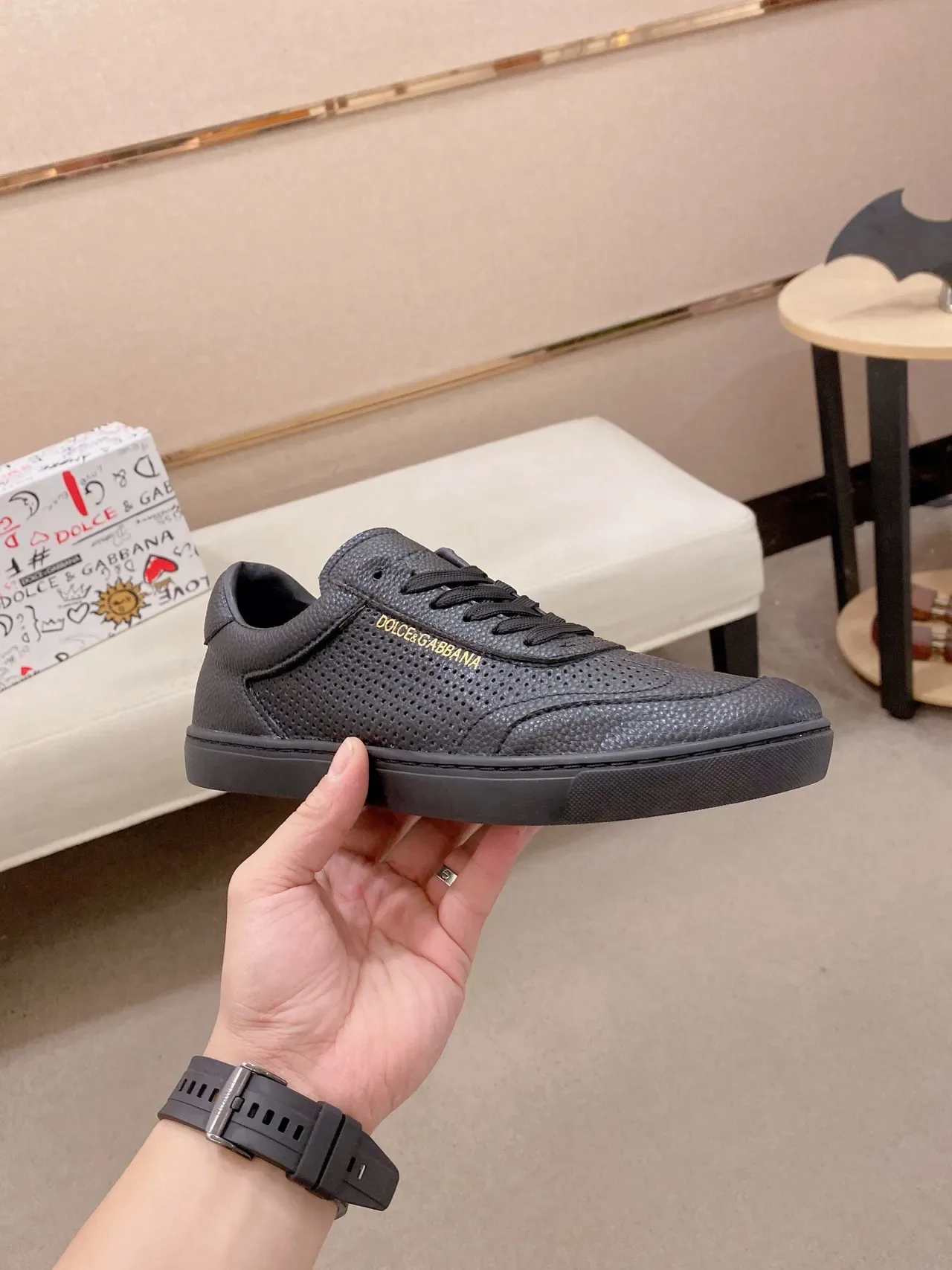 Dolce & Gabbana Portofino Sneakers Lifestyle en Cuir Perforé Noir 5