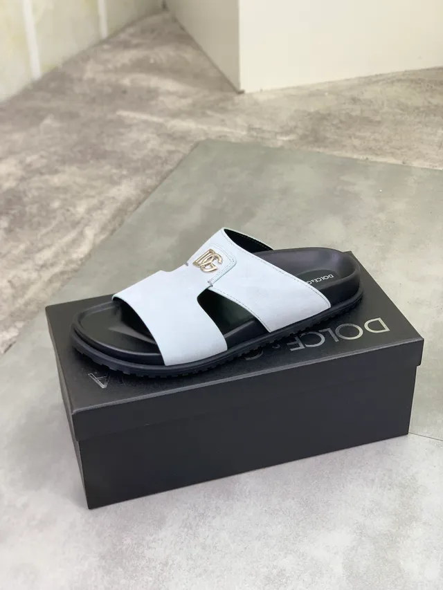 Dolce & Gabbana Portofino Daim gris clair DG Logo Slide Slippers 4