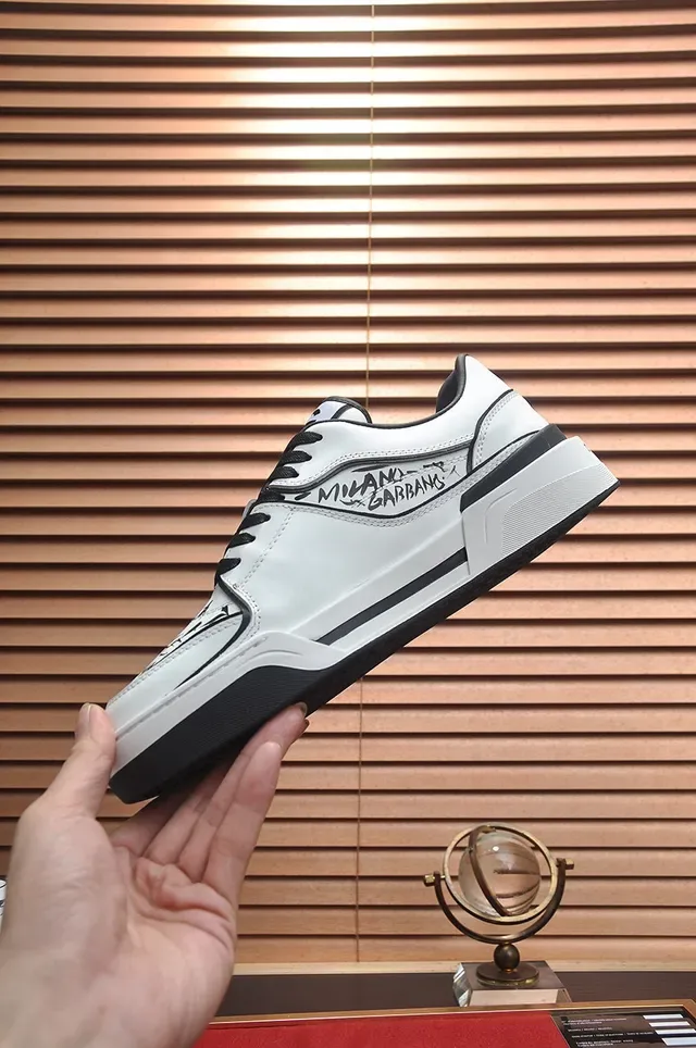 Dolce & Gabbana White and Black Graffiti Platform Lifestyle Sneakers 6