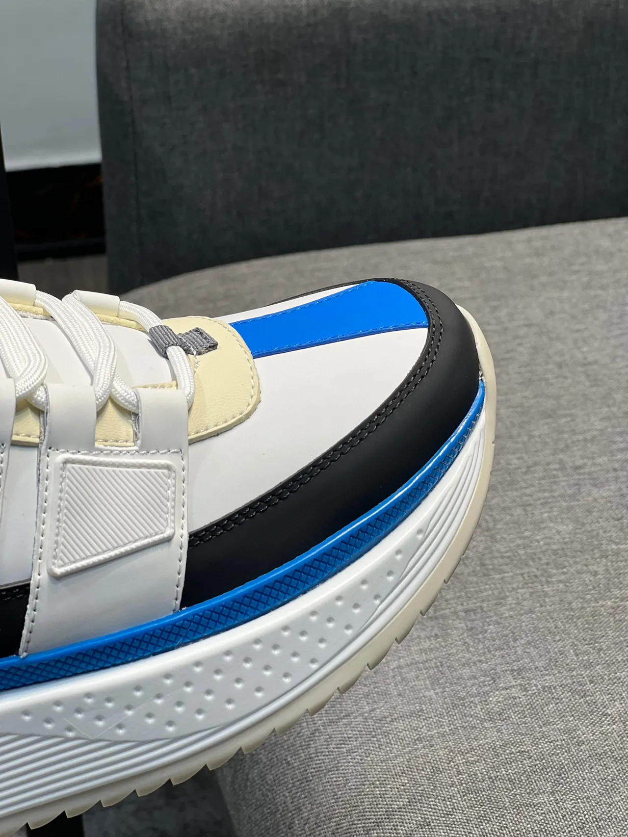 Dolce & Gabbana White Blue Multi-Panel Construction Wide Strap Closure Sneakers 3