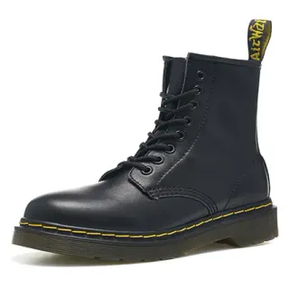Dr. Martens 1460 Botas Martinas de Cuero Negro Suave con Costura Amarilla