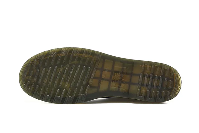 Dr. Martens 1460 Botas Martinas de Cuero Negro Suave con Costura Amarilla 6