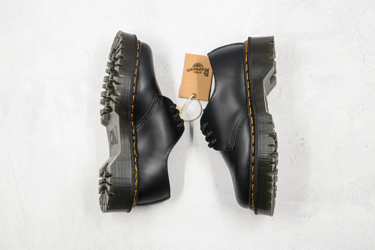 Dr. Martens 1461 Preto Amarelo Couro Liso 3-Eyelet Derby Construction Sapatos Oxford 2