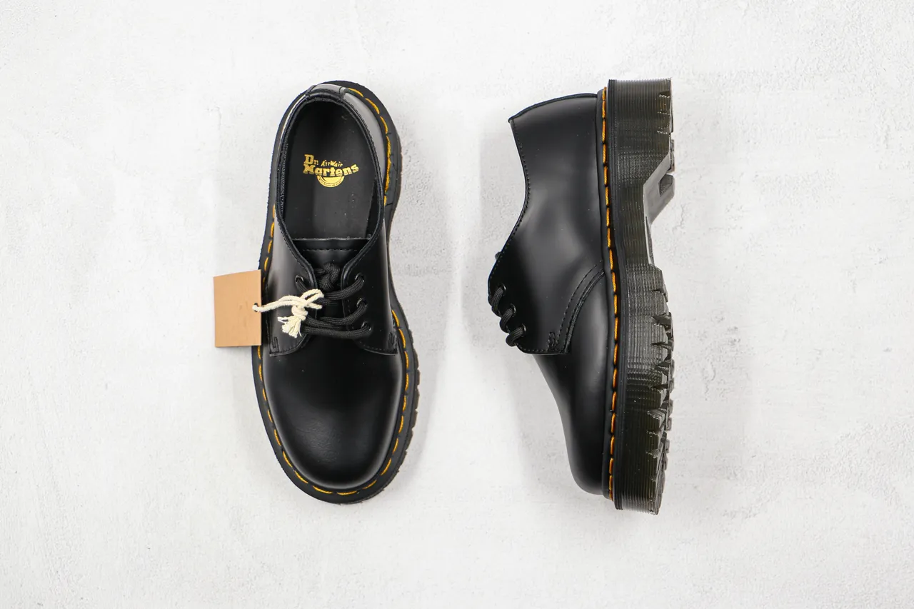Dr. Martens 1461 Preto Amarelo Couro Liso 3-Eyelet Derby Construction Sapatos Oxford 3